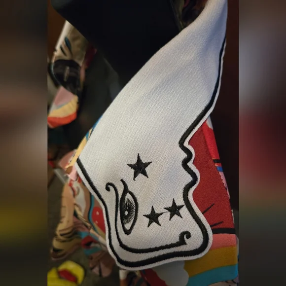 HOST PICK! 🎉Qing Pinz GORGEOUS embroidered ruffle colorful art top szM - Picture 8 of 10